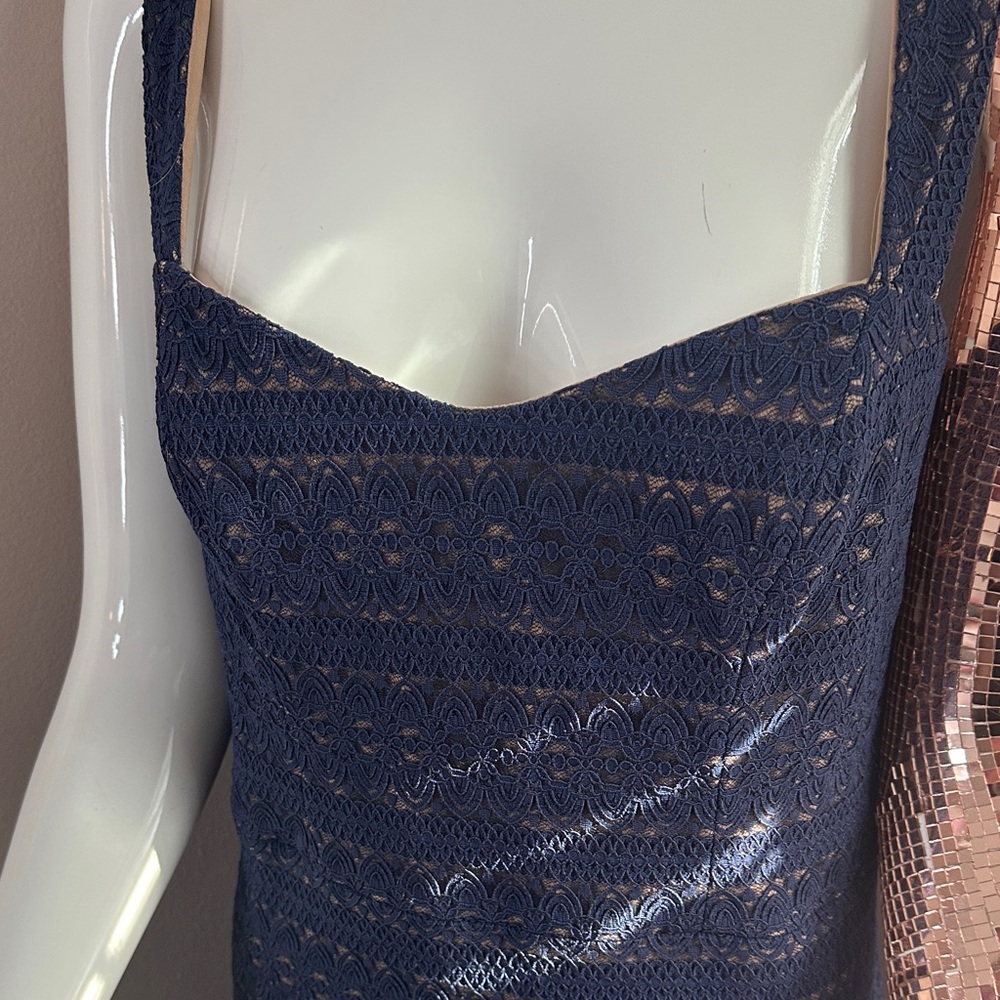 Navy Lace Sleeveless Dress